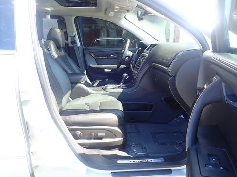 Used 2014 GMC Acadia Denali AWD/4WD image 24