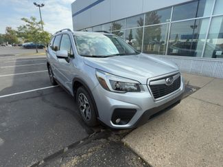 Used 2021 Subaru Forester Premium image 1