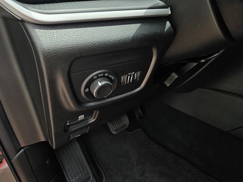 New 2026 Jeep Grand Cherokee L Laredo AWD/4WD image 15