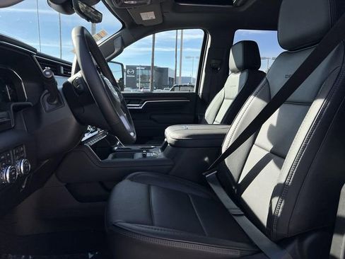 New 2026 GMC Sierra 2500 Denali w/ Denali Reserve Package image 23