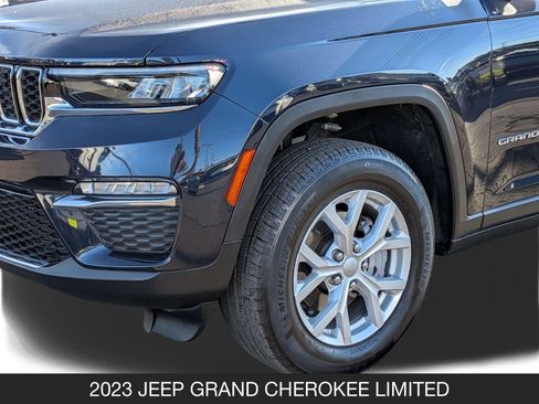 Used 2023 Jeep Grand Cherokee Limited image 11