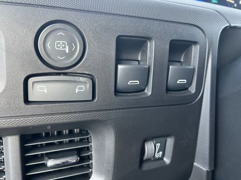 New 2025 Chevrolet Brightdrop 400 image 8