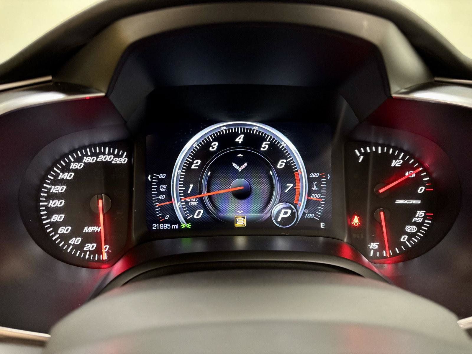 Used 2019 Chevrolet Corvette Z06 RWD image 27