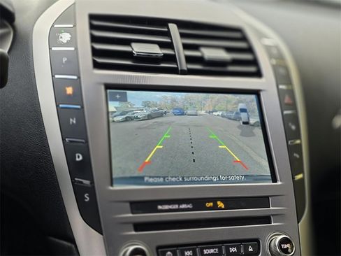 Used 2019 Lincoln MKZ Reserve w/ Luxury Package image 14