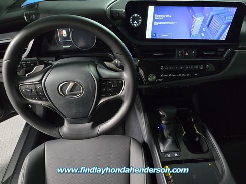 Used 2024 Lexus ES 300h w/ Premium Package FWD image 18