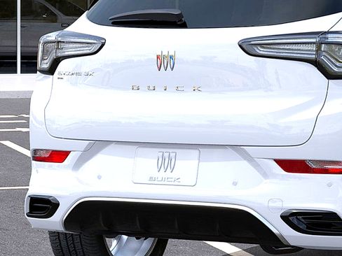 New 2026 Buick Encore GX Avenir image 14
