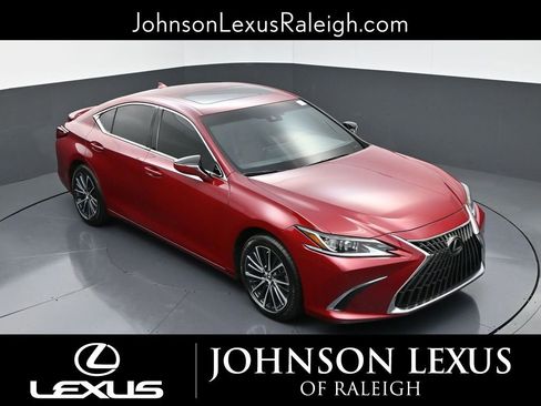 Used 2023 Lexus ES 300h w/ Premium Package image 22