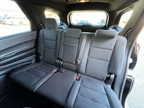 Used 2023 Dodge Durango SXT image 38