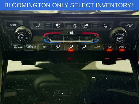 New 2025 Jeep Grand Cherokee L Overland w/ Trailer Tow Package image 16