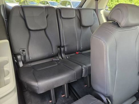 Used 2022 Kia Carnival SX FWD image 16