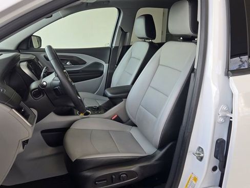 Certified 2023 GMC Terrain SLT w/ Tech Package FWD image 13