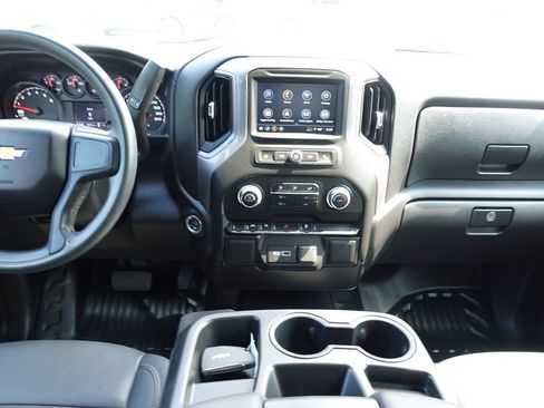Used 2024 Chevrolet Silverado 1500 W/T w/ WT Value Package AWD/4WD image 39