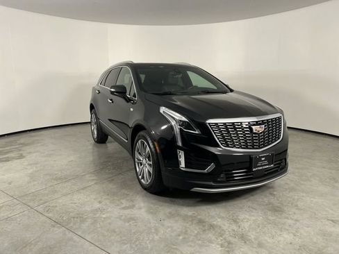 Certified 2023 Cadillac XT5 Premium Luxury w/ Platinum Package AWD/4WD image 2