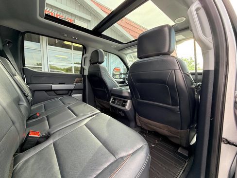 Used 2023 Ford F250 Lariat w/ Lariat Ultimate Package image 39