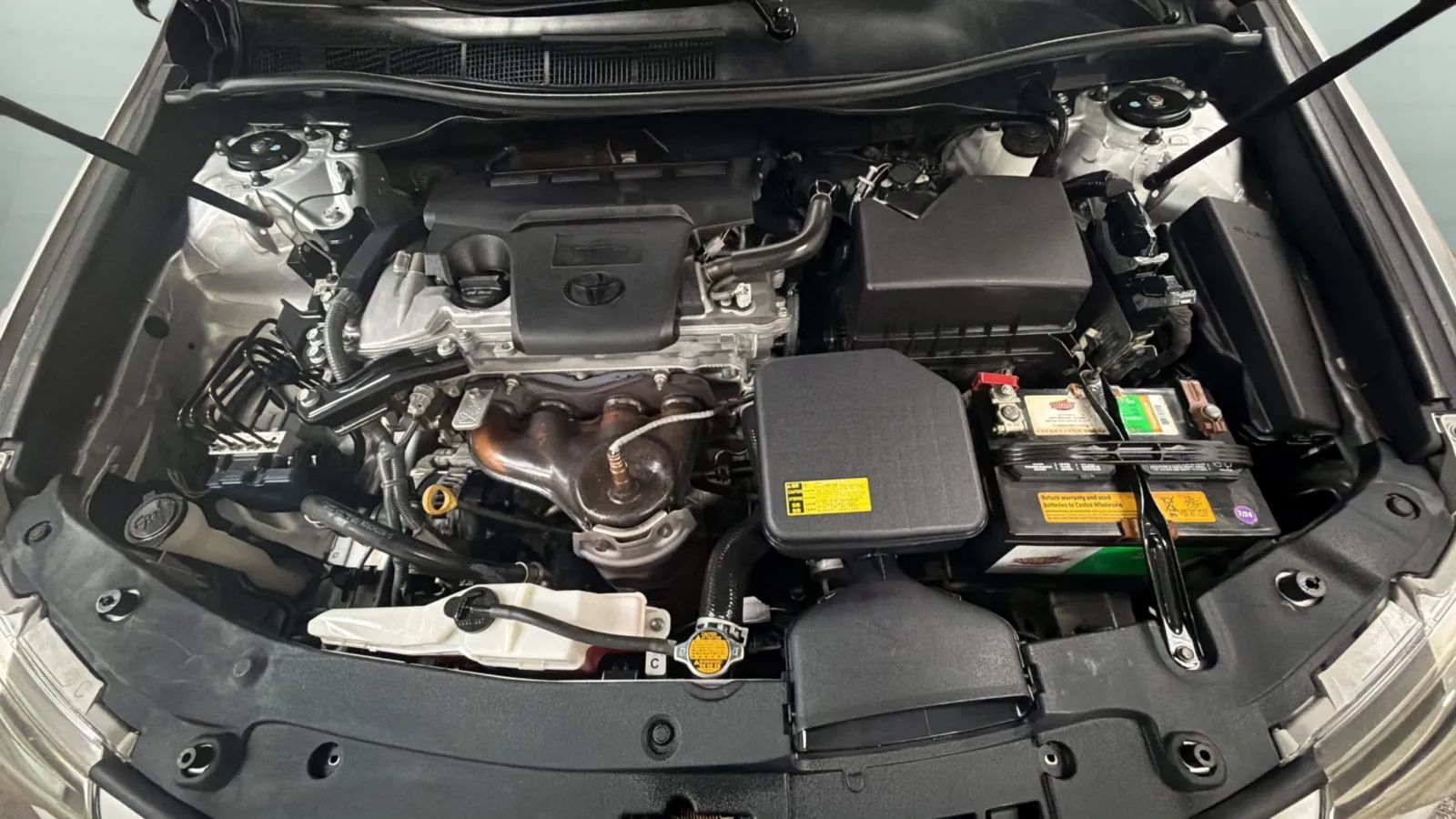 Used 2013 Toyota Camry SE FWD image 21