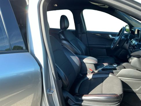 Used 2024 Ford Escape ST-Line FWD image 15