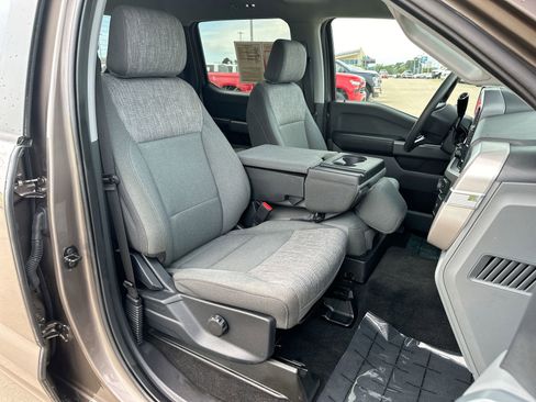 Used 2023 Ford F150 XLT image 23