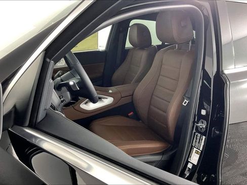 New 2026 Mercedes-Benz GLE 450 4MATIC Coupe image 9