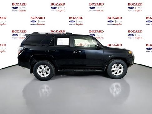 Used 2022 Toyota 4Runner SR5 image 9
