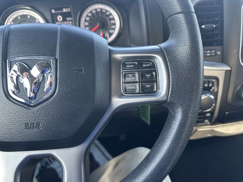 Used 2024 RAM 1500 Classic SLT AWD/4WD image 19