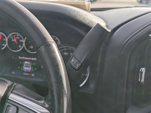 Used 2021 Chevrolet Silverado 1500 LT image 21