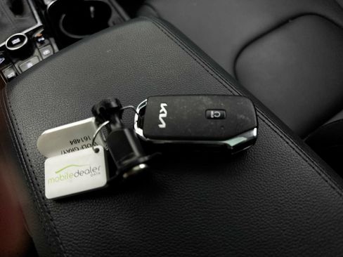 Used 2024 Kia Sportage SX FWD image 39
