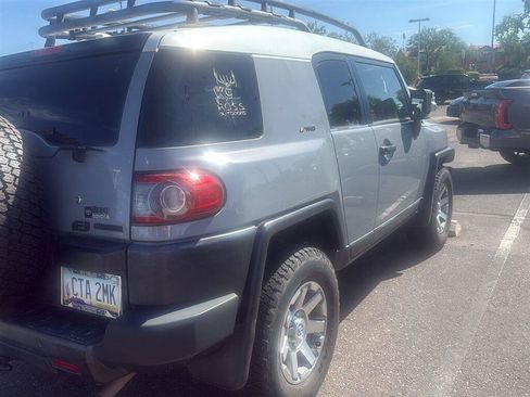 Used 2014 Toyota FJ Cruiser 4WD w/ Upgrade Package image 6