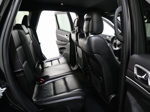 Used 2021 Jeep Grand Cherokee Limited w/ Trailer Tow Group IV image 20