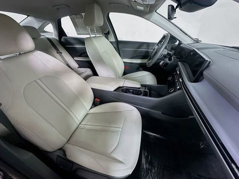 Used 2024 Hyundai Sonata SEL FWD image 12