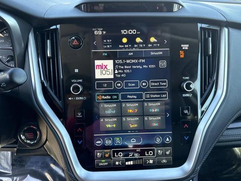 Used 2023 Subaru Outback Touring image 30