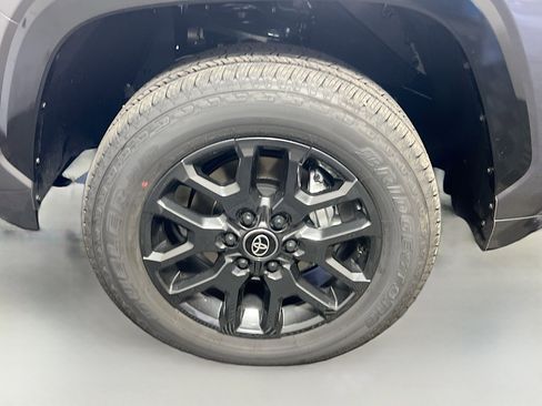 New 2025 Toyota Tundra Platinum image 13