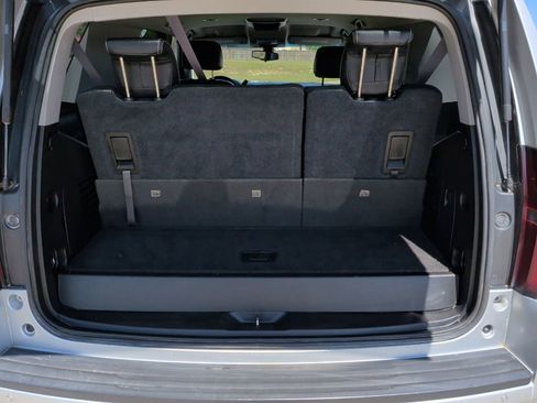 Used 2016 Chevrolet Tahoe LS image 38