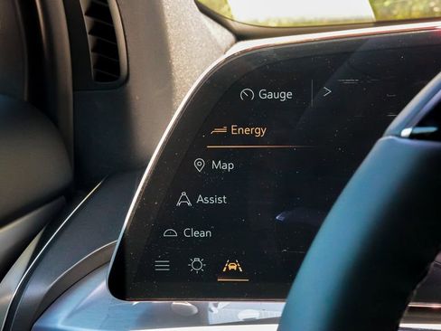 Used 2026 Cadillac Vistiq Luxury image 40