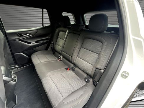 Used 2025 Chevrolet Equinox LT AWD/4WD image 14