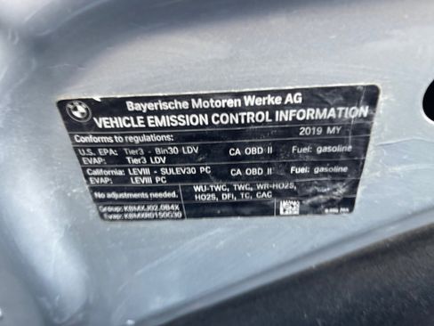 Used 2019 BMW 530i w/ Convenience Package image 24