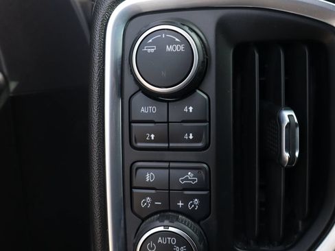 Used 2022 Chevrolet Silverado 1500 LT Trail Boss w/ Bed Protection Package AWD/4WD image 26