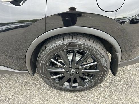 Certified 2023 Nissan Murano SV w/ SV Midnight Edition Package AWD/4WD image 11