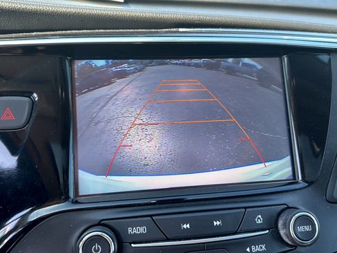 Used 2017 Buick Envision Essence FWD image 14