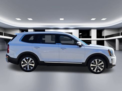 Used 2021 Kia Telluride S image 7