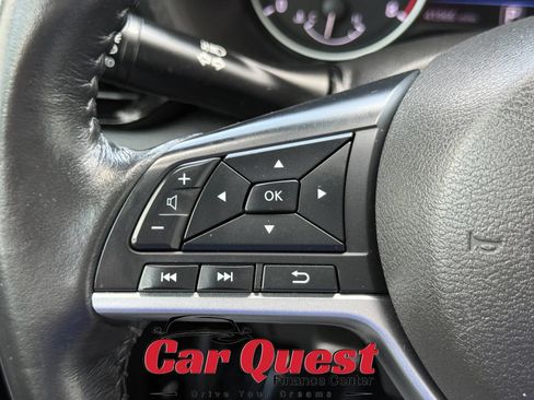 Used 2022 Nissan Sentra SV FWD image 24