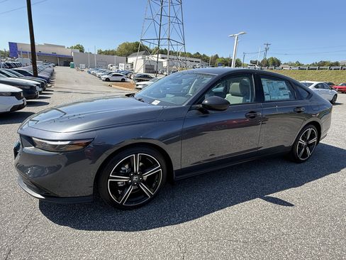 New 2026 Honda Accord SE image 5