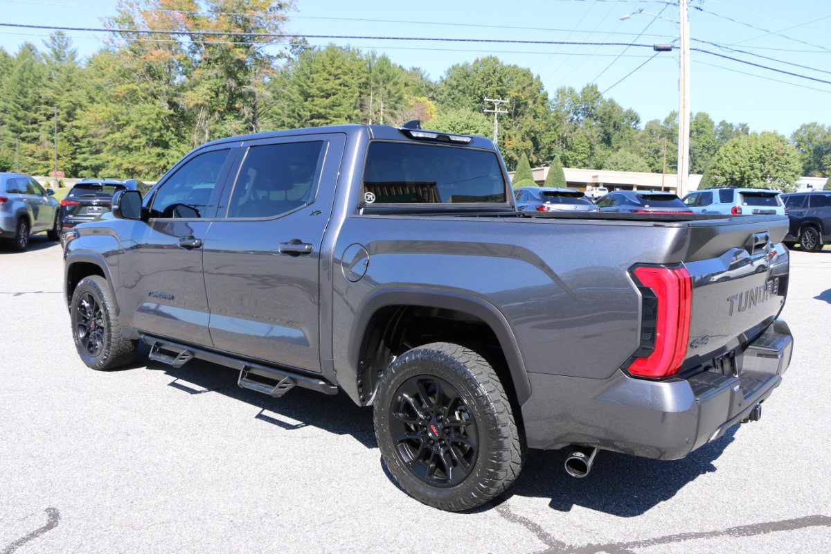 Used 2023 Toyota Tundra SR5 w/ SR5 Premium Package AWD/4WD image 3