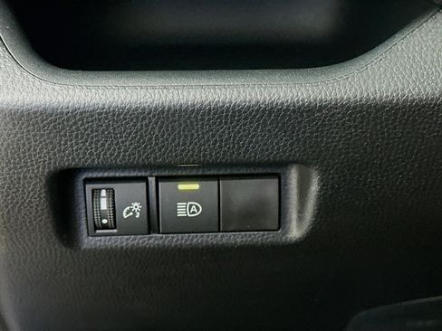 Used 2025 Toyota RAV4 LE image 16