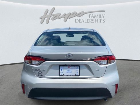 Used 2024 Toyota Corolla LE FWD image 4
