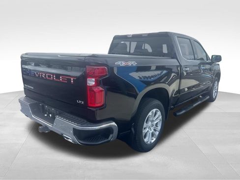 Used 2023 Chevrolet Silverado 1500 LTZ w/ LTZ Convenience Package II AWD/4WD image 14