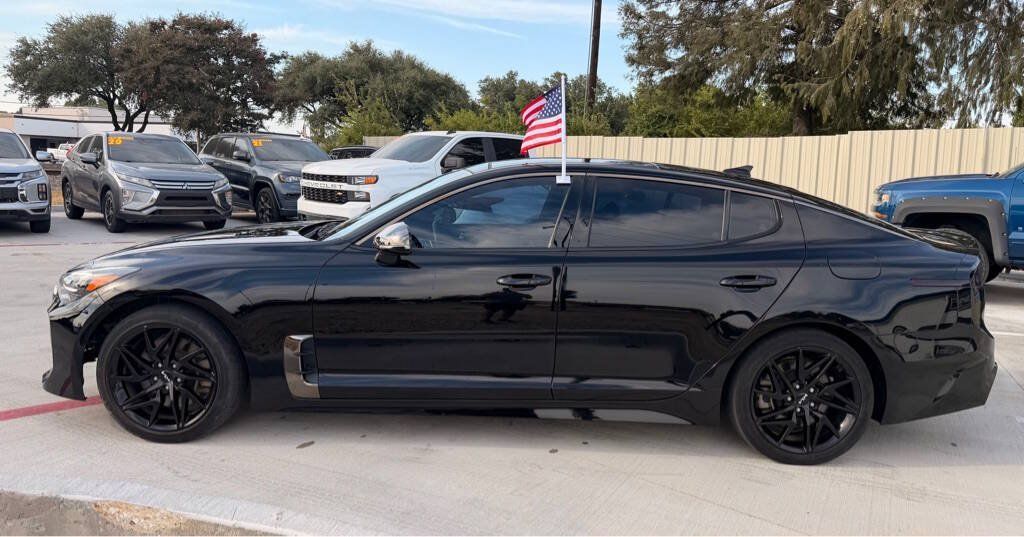 Used 2022 Kia Stinger GT-Line w/ Sun & Sound Package RWD image 1