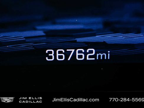 Used 2025 Chevrolet Tahoe LT image 8