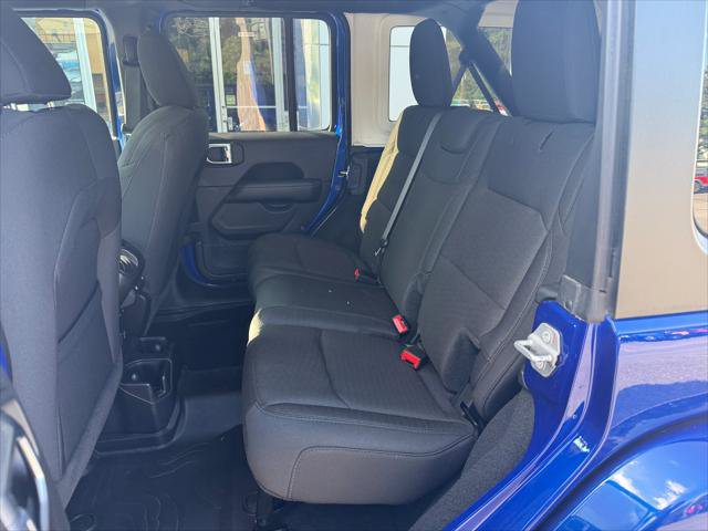 Certified 2020 Jeep Wrangler Unlimited Sahara AWD/4WD image 12