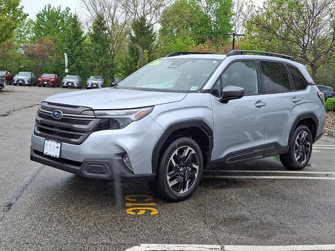 Used 2026 Subaru Forester Limited AWD/4WD image 3