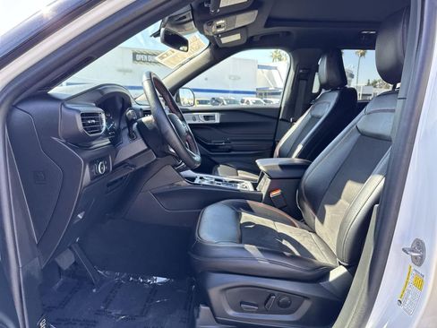 Used 2024 Ford Explorer ST-Line w/ Class IV Trailer Tow Package image 23